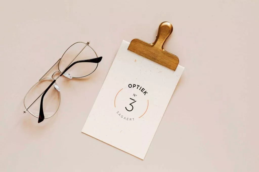 Visualisatie van visitekaartjes van Optiek 3.