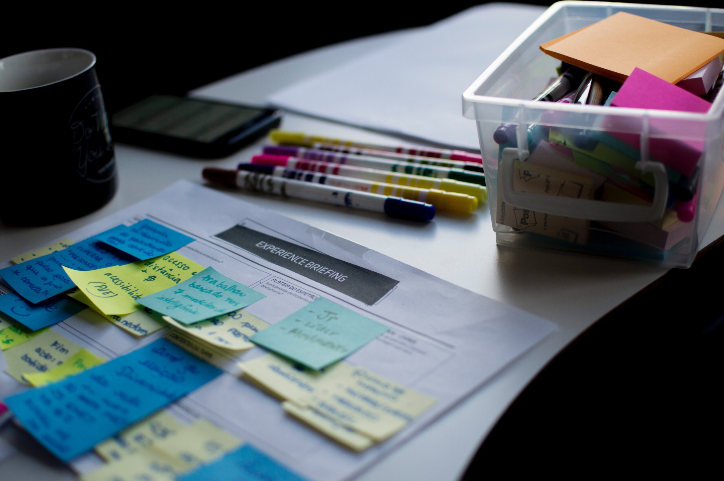 Work Case Hummingbirds: Mynd - Huisstijl, Webdesign, Webdevelopment, Graphic Design, Branding, Strategy, Merkpositionering, Domeinregistratie, Visitekaartjes