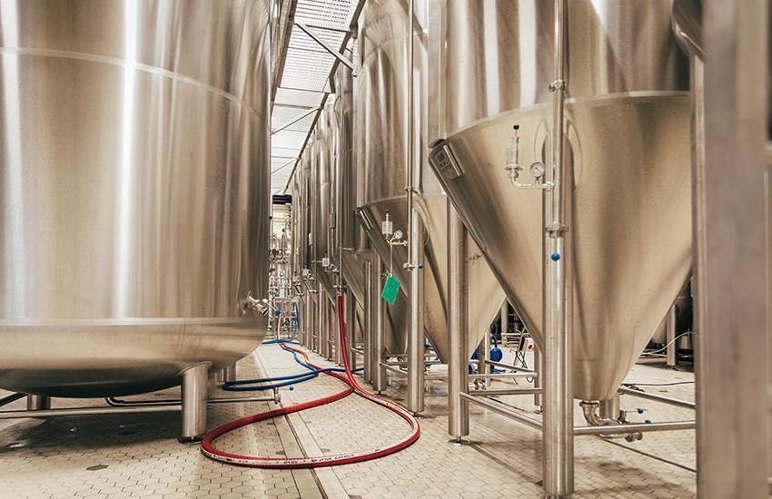 Foto van de gistvaten van The Brew Society.
