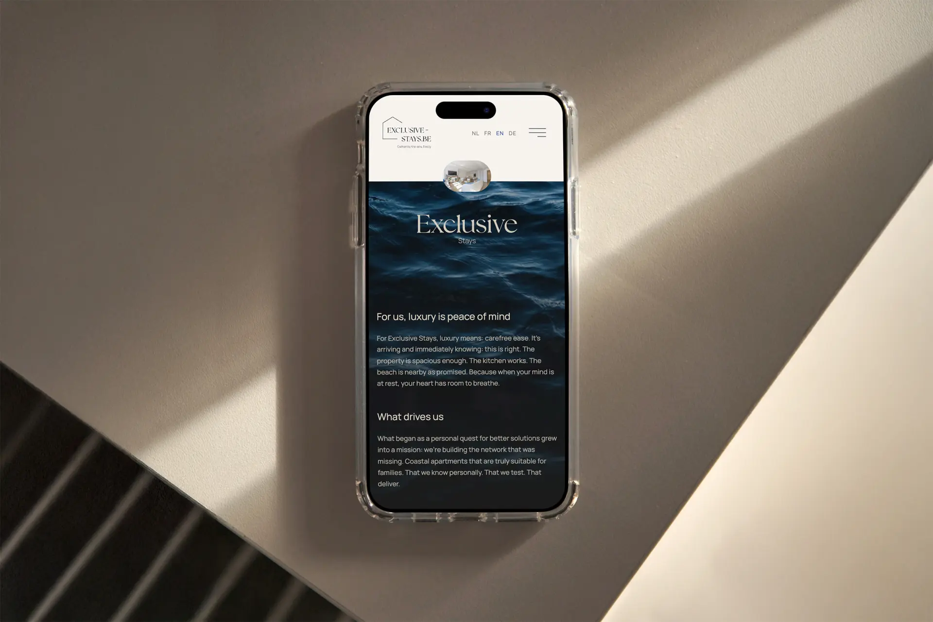 Work Case Hummingbirds: Exclusive stays - Websites, Branding, Graphic Design
